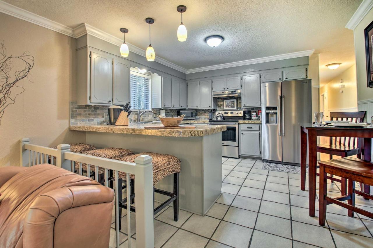 Charming Hot Springs Home With Sunroom And Yard ภายนอก รูปภาพ